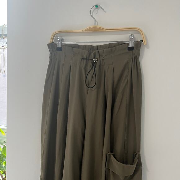 By Anthropologie Green Cargo Parachute Pants Size XS - Picture 4 of 7